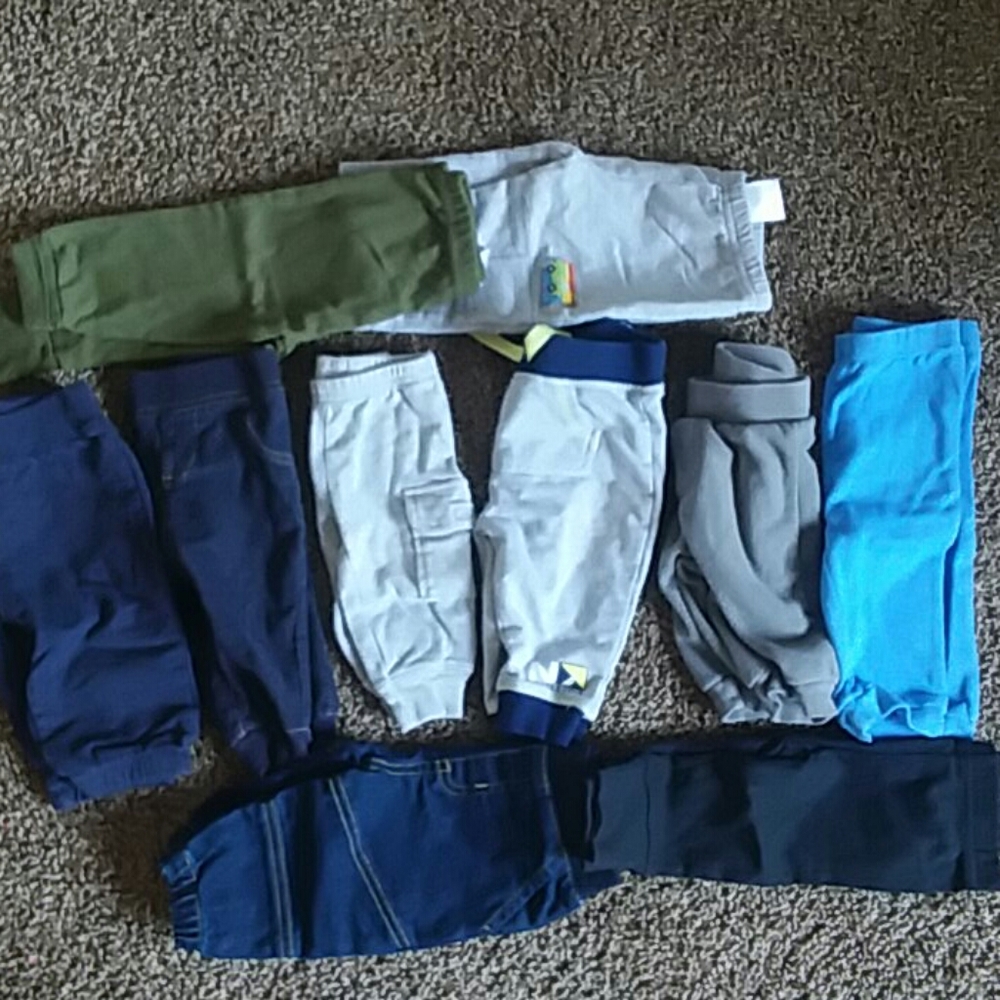 Baby pants jeans and sweatpants - Picture 1 of 1